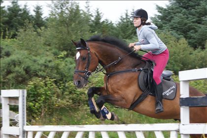 Equestrian Jobseeker Photo: Jessica and Nicky Lord training 2010